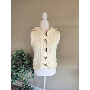 Vanity Sherpa-lined Vest Sz M Cream